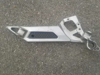 Platine repose pied avd yamaha 1300 fjr 2008 - photo 2