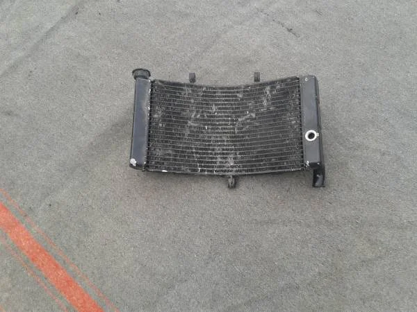 Radiateur suzuki 750 gsxr srad 1998 - Équipements Moto - Compiègne (60200)