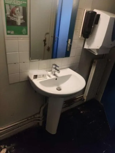 Vasques, laves main, wc, receveurs de douche - photo 3