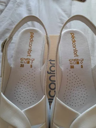 Paire de chaussure sandales 38 - photo 3