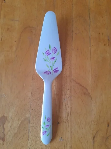 Pelle à tarte en plastique - Collection - Saint-Satur (18300)