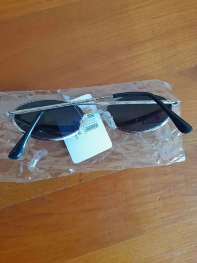 Paire de lunettes de soleil uv 400 - photo 3