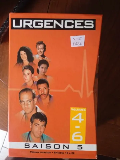 Vhs "urgences" saisons 5 - CD, DVD & Vinyles - Saint-Satur (18300)