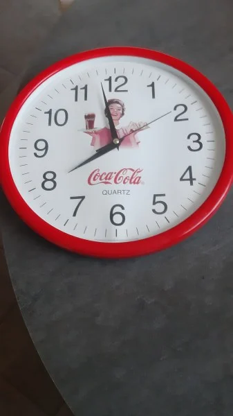 Pendule coca cola - Autres Loisirs - Sartrouville (78500)