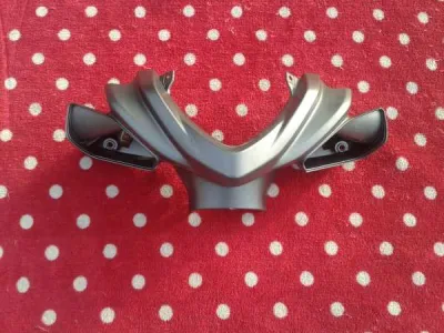 Cache guidon scooter yamaha 50cc aerox 2018 - Équipements Moto - Compiègne (60200)