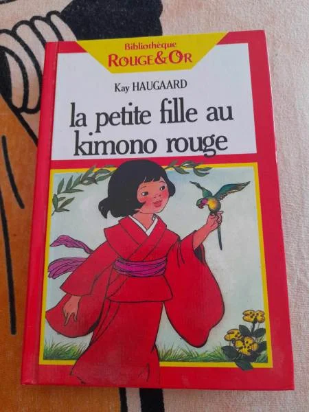 La petite fille au kimono rouge- kay haugaard - Livres - Saint-Satur (18300)