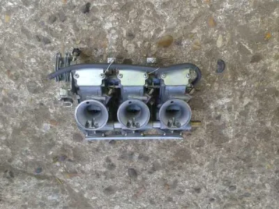 Rampe carburateur honda nsr 400 1986 - Équipements Moto - Dampleux (02600)