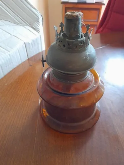 Ancienne petite lampe à pétrole - photo 3