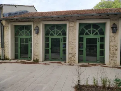 Baies vitrées &amp; oeils de boeuf alu + brises-so - photo 3