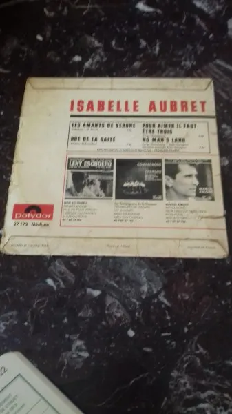 45 t isabelle aubret - 4 titres - CD, DVD & Vinyles - Saint-Satur (18300)