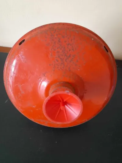 Vintage ancienne toupie en tole et plastique - Jeux & Jouets - Saint-Satur (18300)