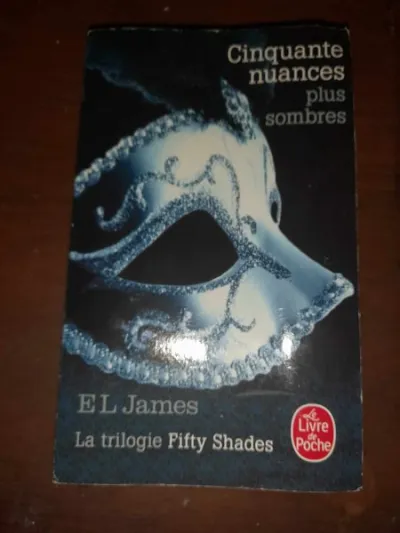 Cinquante nuances plus sombres- el james - Livres - Saint-Satur (18300)