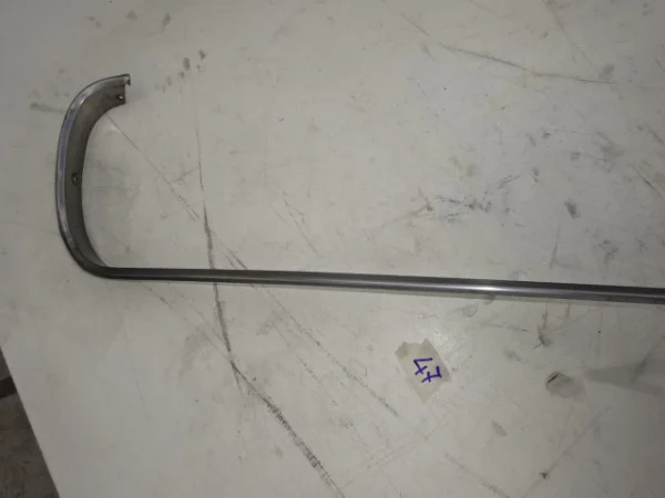 Moulure de contour de carrosserie avant pour fiat - Équipements Auto - Nice (06000)