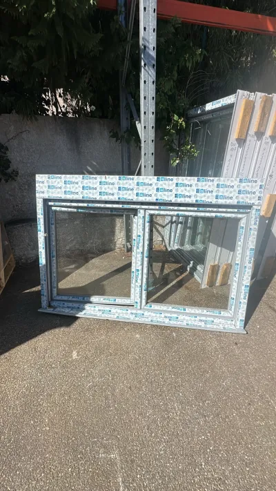 Fenêtre pvc bicolore blanc//gris clair - Bricolage - Lyon 2e (69002)