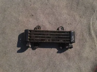 Radiateur huile kawasaki gpz 1100 zx 1983 - photo 3