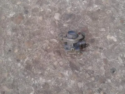 Robinet d éssence droit yamaha 1100 xs us 1978 - photo 2