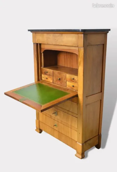 Secrétaire style Louis Philippe en noyer - 19ème - Meubles