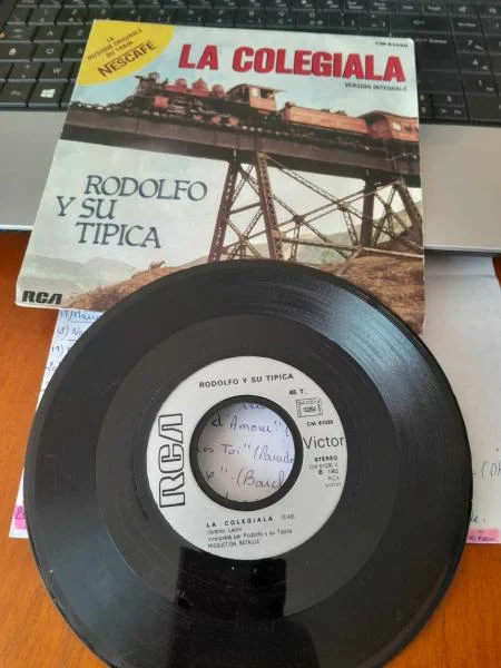 45t " gabriel roméro " - CD, DVD & Vinyles - Saint-Satur (18300)