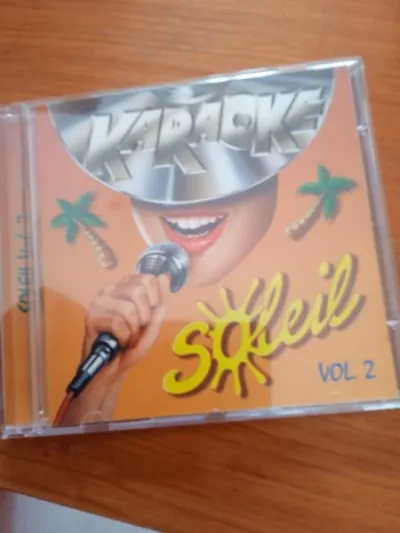 Cd "karaoké" - CD, DVD & Vinyles - Saint-Satur (18300)