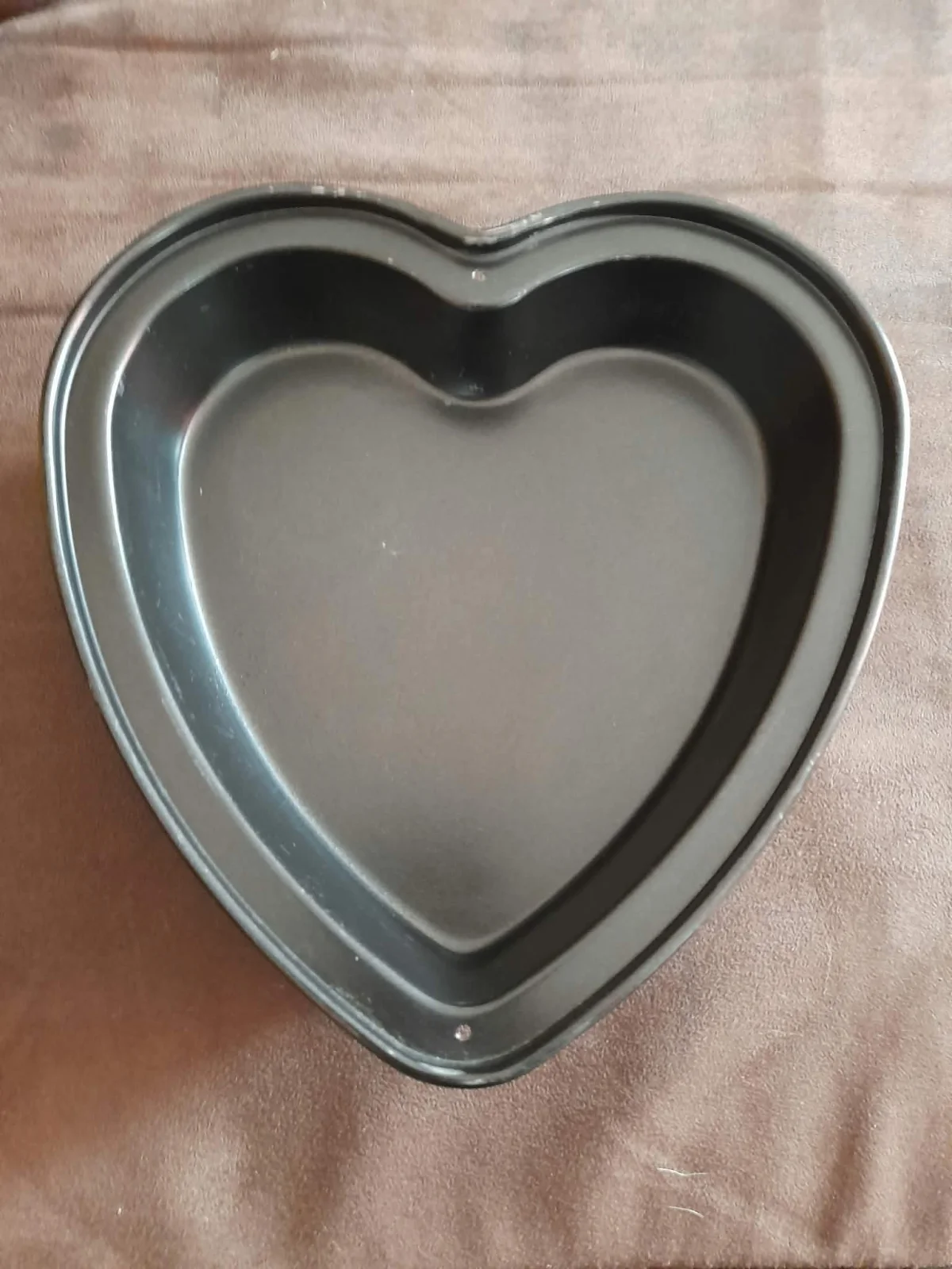 Moule à Gâteau en Métal Noir , Antiadhésif - Arts de la Table - Saint-Satur (18300)