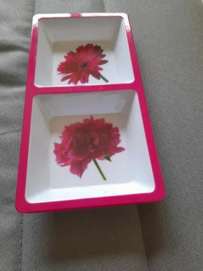 Petit plateau apéritif en plastique - déco floral - Collection - Saint-Satur (18300)