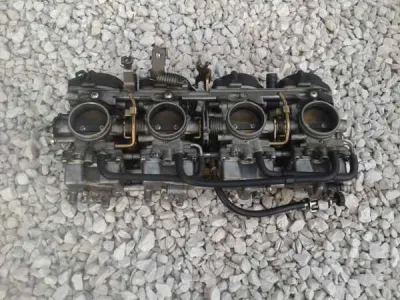 Rampe carburateur yamaha 1000 fazer 2007 - Équipements Moto - Le Mans (72000)