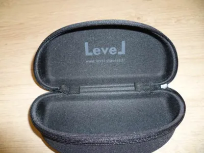 Étui à lunettes level neuf, jamais servi - Sacs & Maroquinerie - La Gorgue (59253)