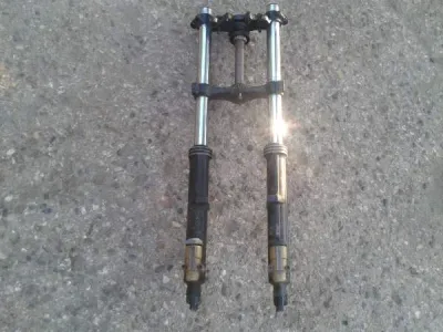 Fourche suzuki 750 gsxef 1986 - Équipements Moto - Dampleux (02600)