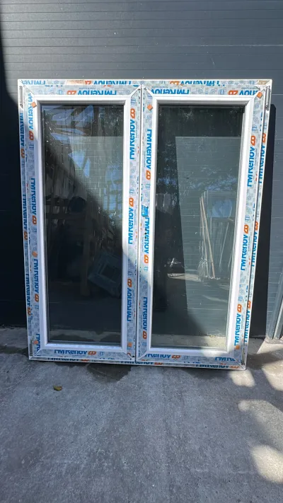 Fenêtre pvc blanc deux vantaux Haut 1450/ Larg 120 - Bricolage
