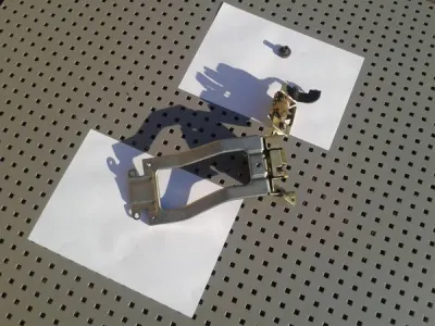 Mécanisme de coffre honda pc800 pacific coast 1998 - photo 2