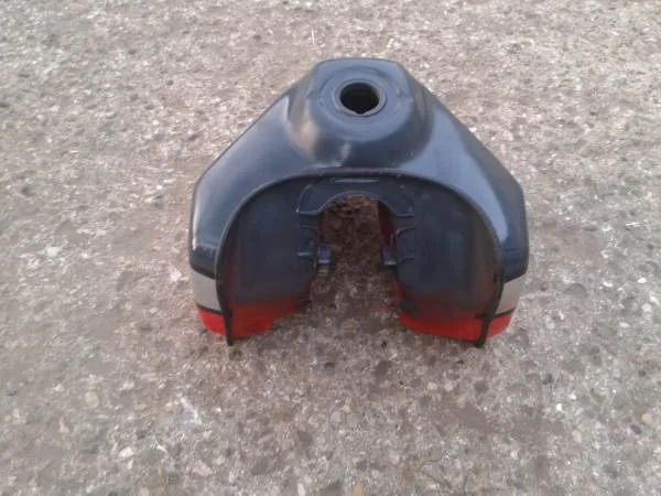 Réservoir honda 600 xlr paris dakar 1984 - Équipements Moto - Dampleux (02600)