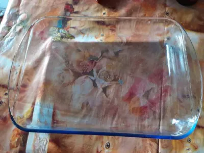 Plat en verre pyrex - Collection - Saint-Satur (18300)