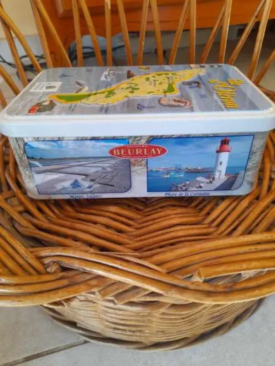 Boite à biscuit vide ile d'oléron france - photo 3