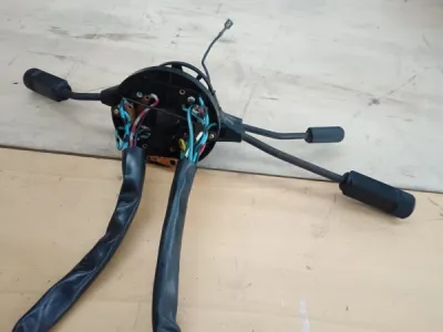 Commodo de phares ferrari mondial et 400i - photo 2