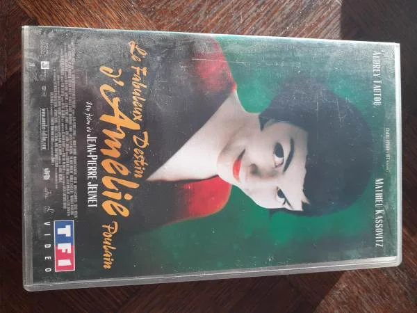 Cassette vhs "le fabuleux destin d'amélie poulain" - CD, DVD & Vinyles - Saint-Satur (18300)