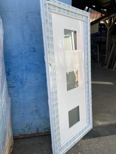 Porte en pvc - photo 2