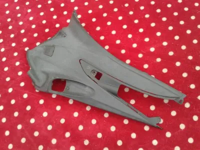 Cache latéral gris scooter suzuki 125 sixteen 2014 - photo 2