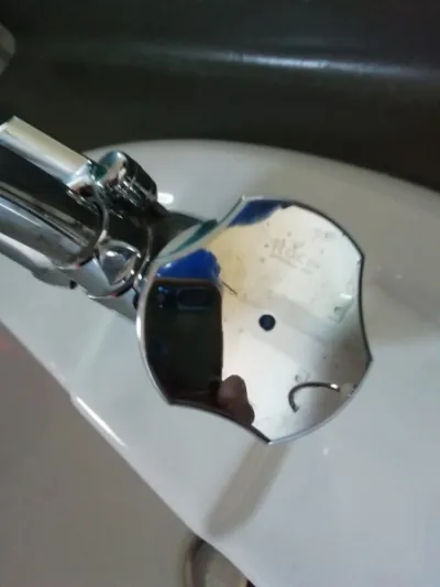 Lot de vasque et robinetterie inox roca - Bricolage - Montpellier (34000)