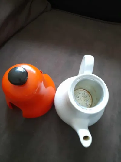 Théière en Porcelaine Blanche avec Capuchon - photo 2