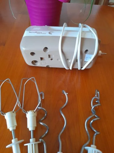 Batteur électrique moulinex electronic type 680 - Électroménager - Saint-Satur (18300)