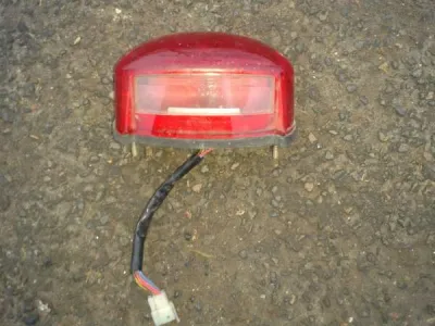 Feu arriére yamaha 850 tdm 1997 - photo 2