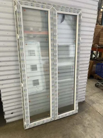 Porte fenetre en pvc - Bricolage - Oyonnax (01100)