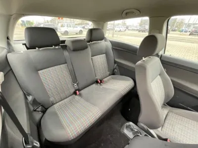 Volkswagen polo 1.2 essence - photo 2