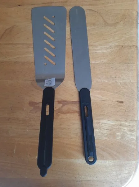 Ensemble 2 spatules viande + crèpe - Collection - Saint-Satur (18300)