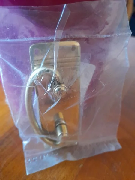 1 poignée de tiroir ancienne en métal dorée - Bricolage - Saint-Satur (18300)