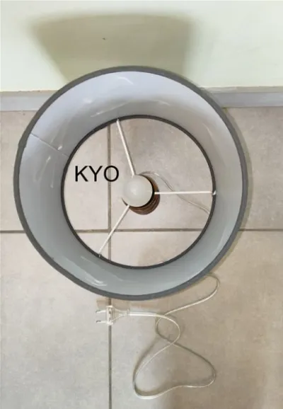 Lampe chevet rond tube bois à poser abat-jour gris - Décoration - Foncine-le-Haut (39460)