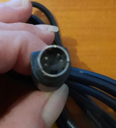 Cable adaptateur 1 rca male vers 1 s video femelle - photo 3