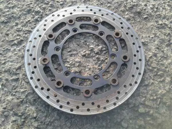 Disque avant suzuki xf 650 freewind 2002 - Équipements Moto - Verberie (60410)