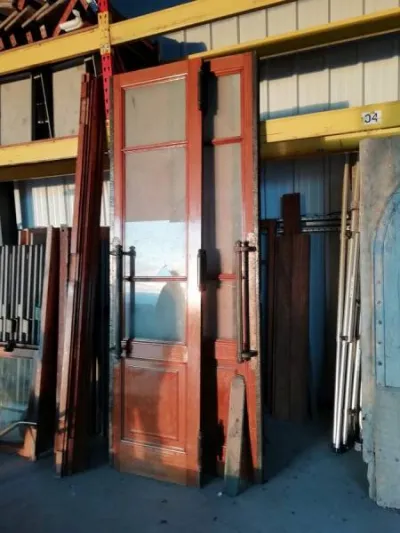 Porte ancienne en chêne et laiton - Collection - Montmaur (11320)