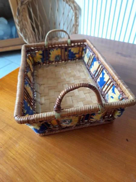 Panier de rangement en osier - Décoration - Saint-Satur (18300)